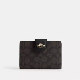 Medium Corner Zip Wallet in Signature Canvas