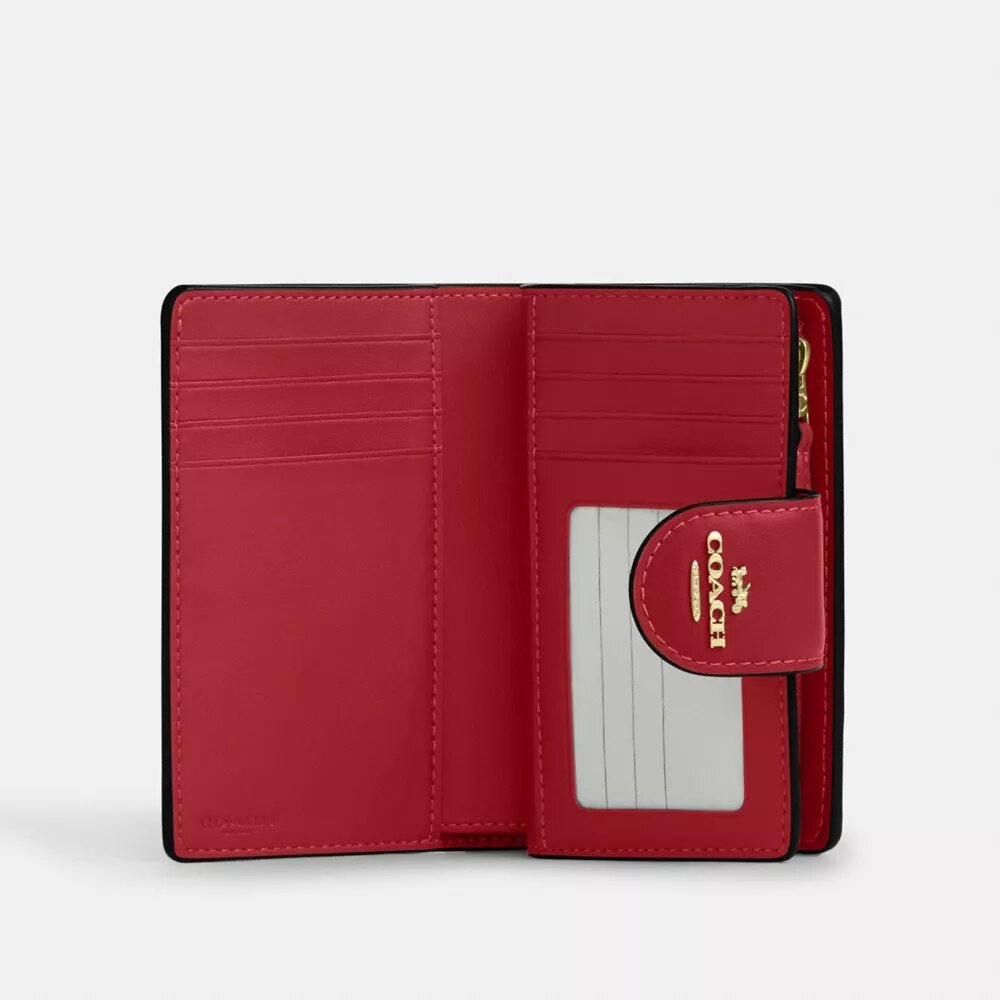 Medium Corner Zip Wallet in Signature Canvas