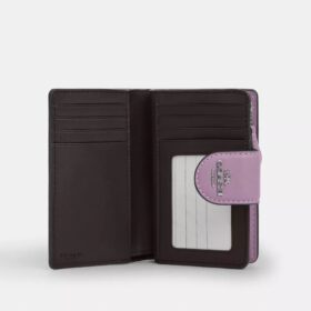 Medium Corner Zip Wallet in Signature Leather