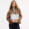 Mollie Tote Bag 25 in Signature Canvas