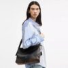 Mott Messenger Bag 33 in Loved Leather