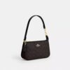 Nolita 19 in Signature Canvas