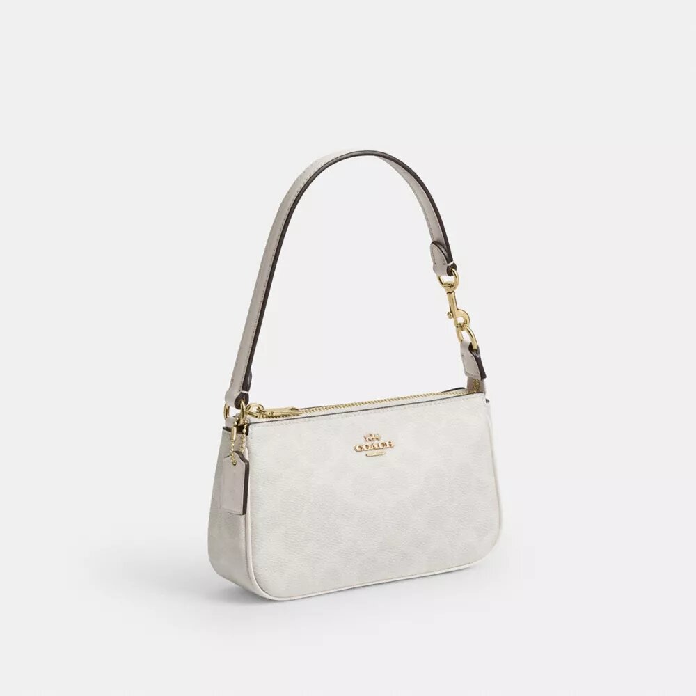 Nolita 19 in Signature Canvas