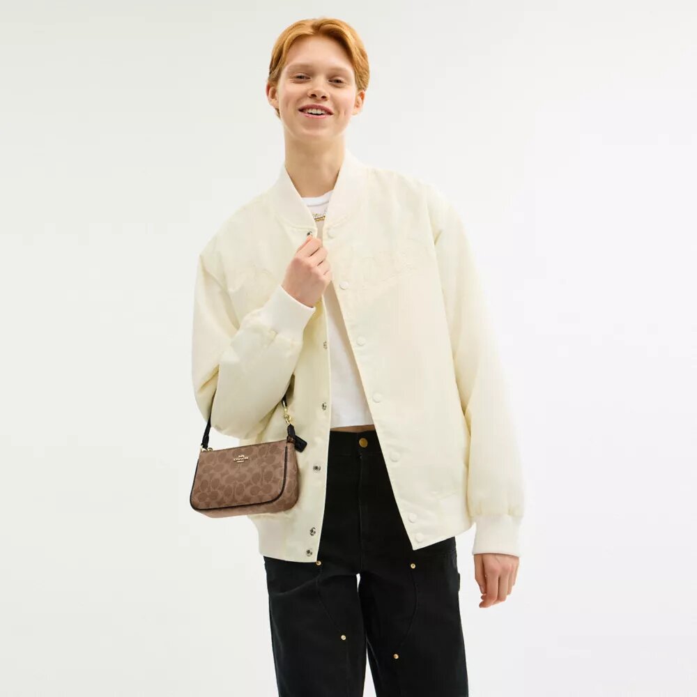 Nolita 19 in Signature Canvas