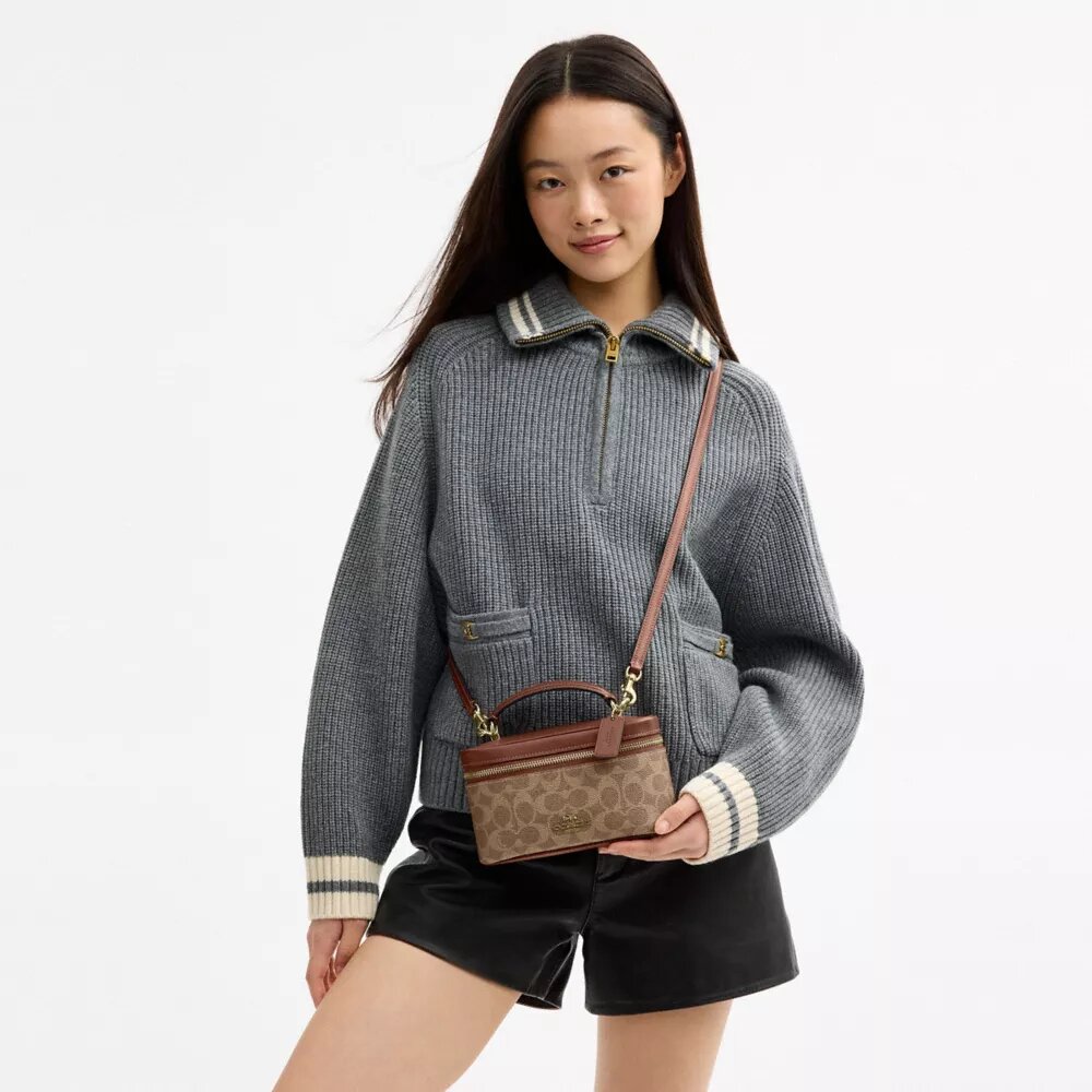 Rainer Crossbody Bag 18 in Signature Canvas