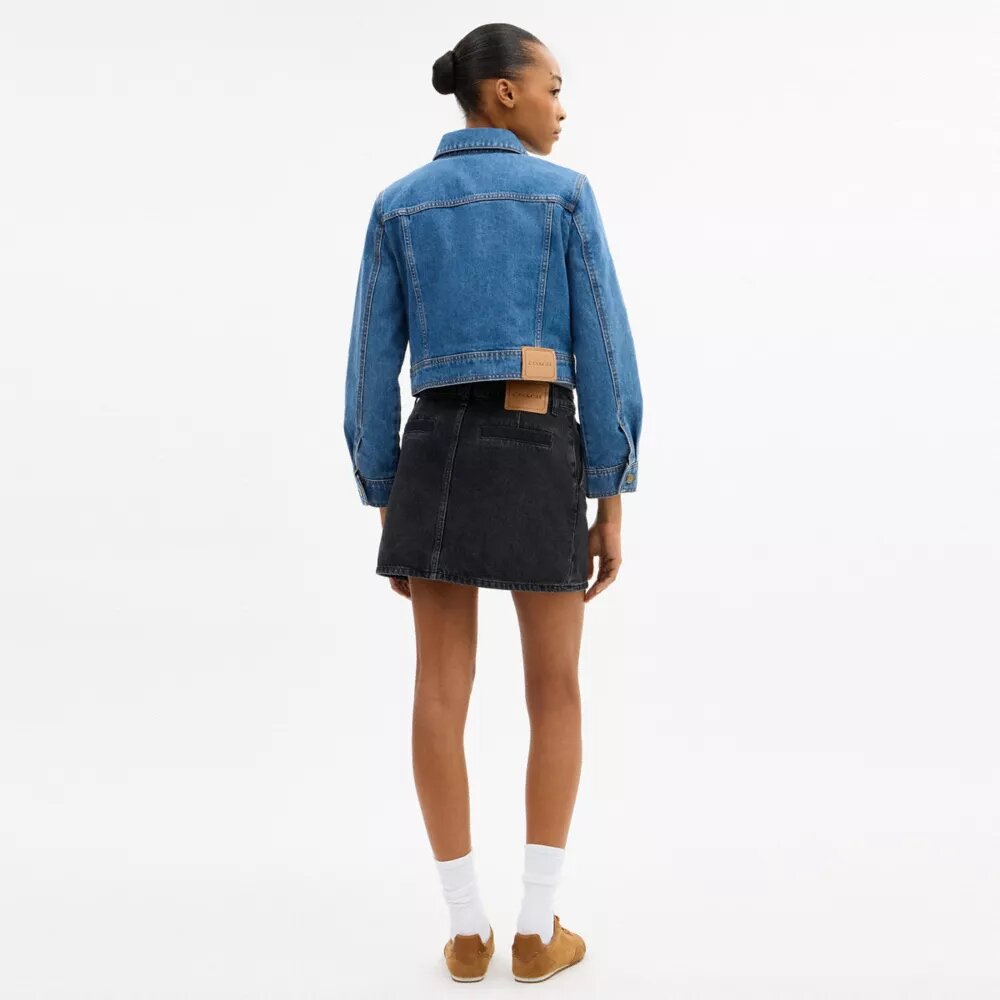 Sculpted C Shrunken Denim Jacket in Organic Cotton