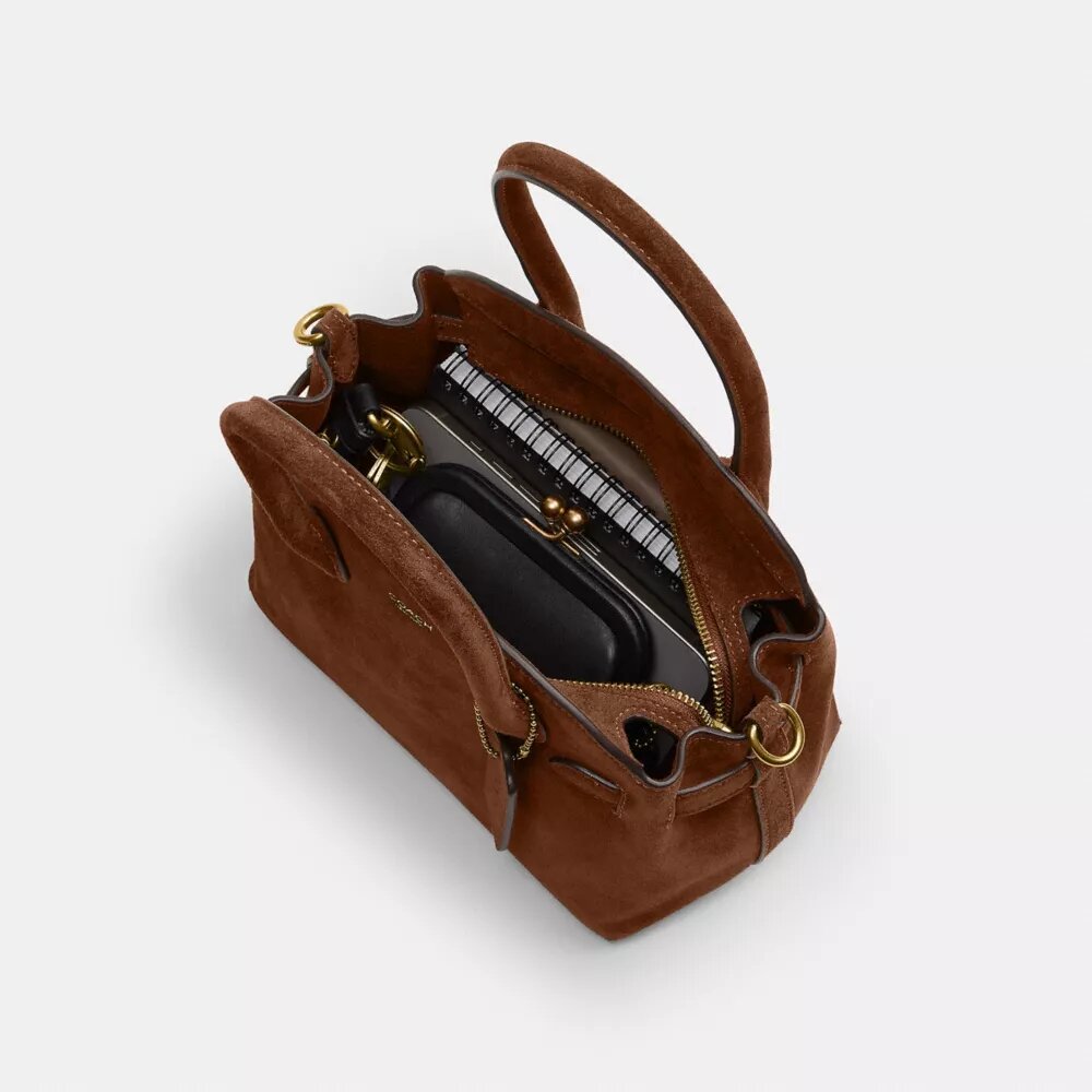Soft Empire Carryall Bag 21