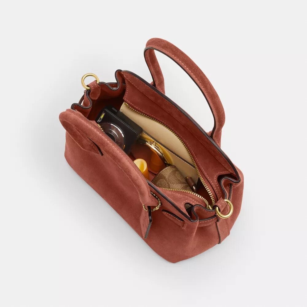 Soft Empire Carryall Bag 21