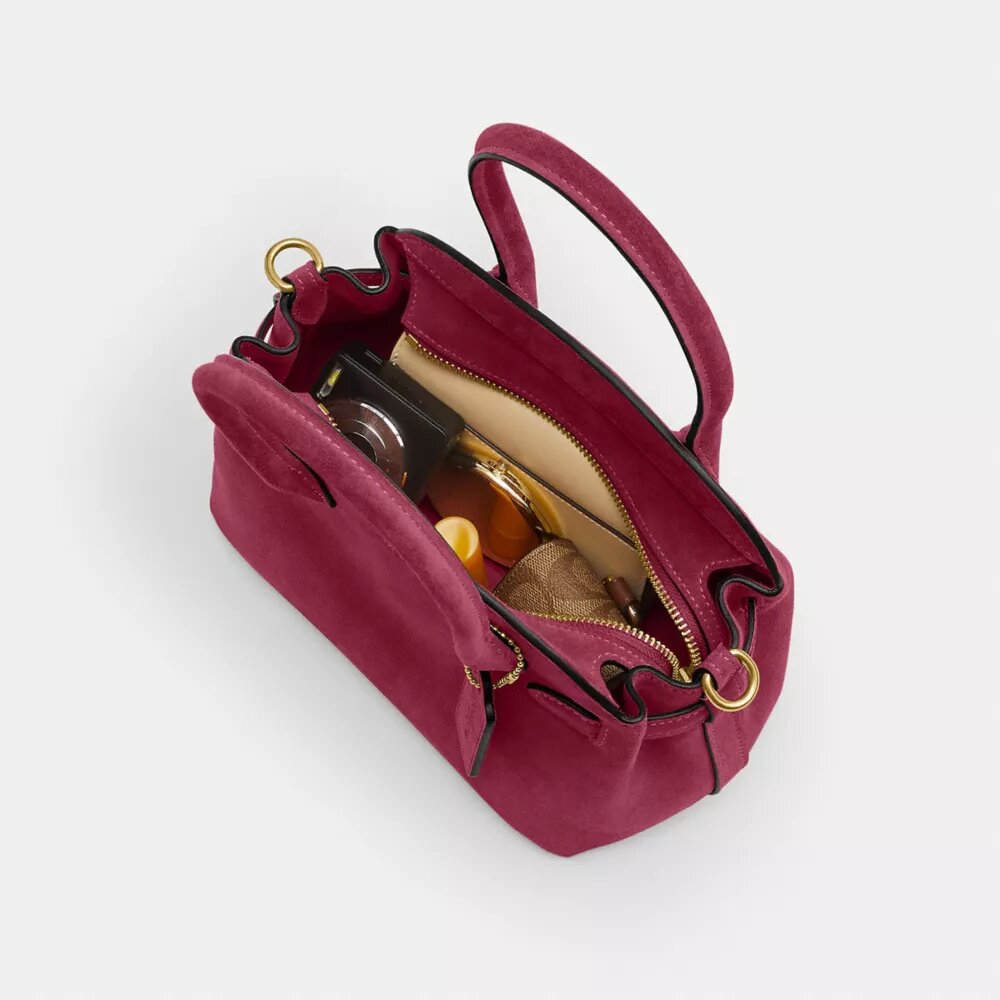 Soft Empire Carryall Bag 21
