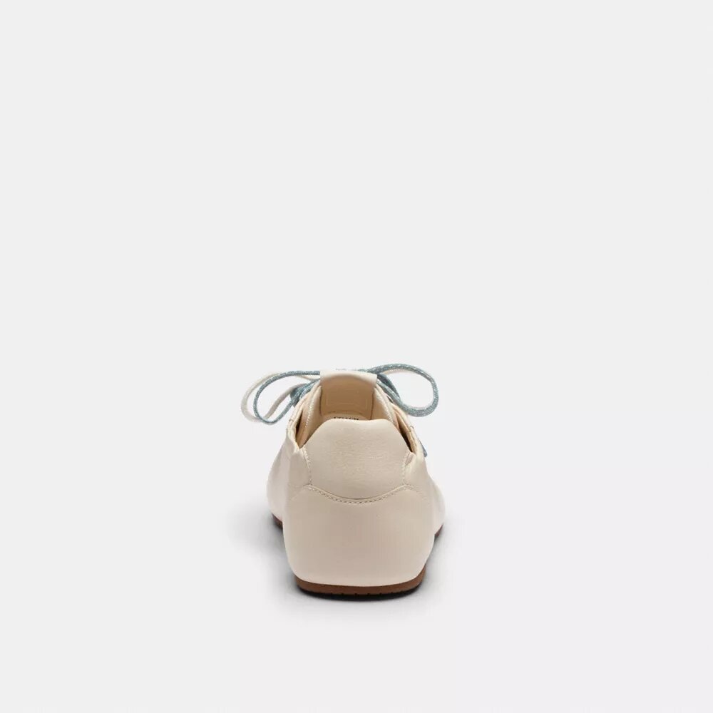Soft Sneaker