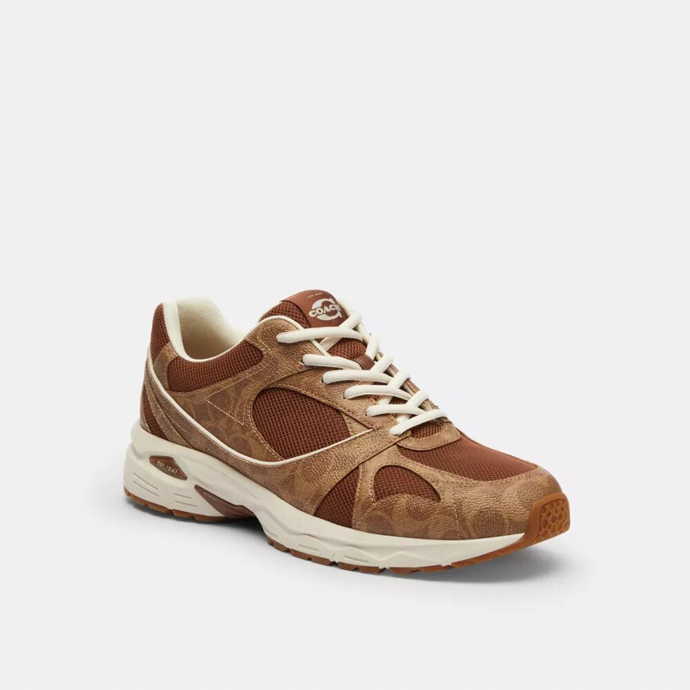 Sport Sneaker in Signature Canvas