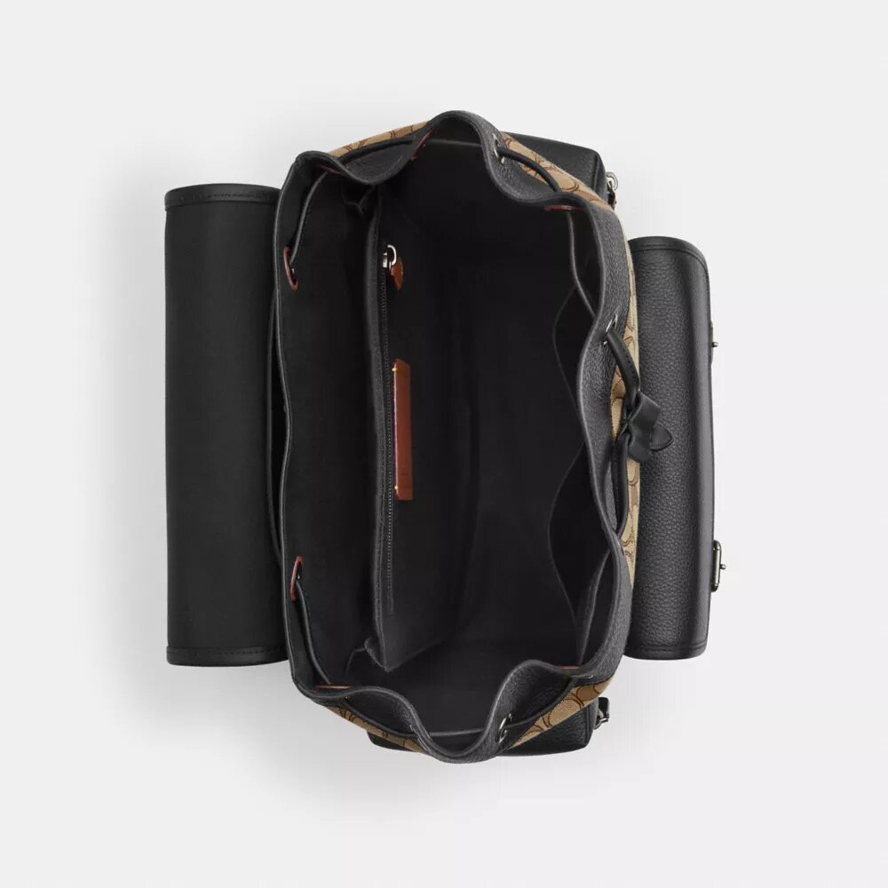 Sprint Backpack in Signature Jacquard