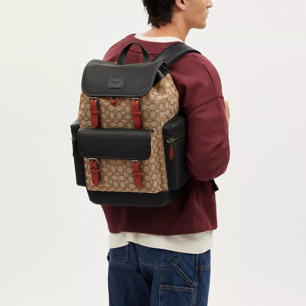Sprint Backpack in Signature Jacquard