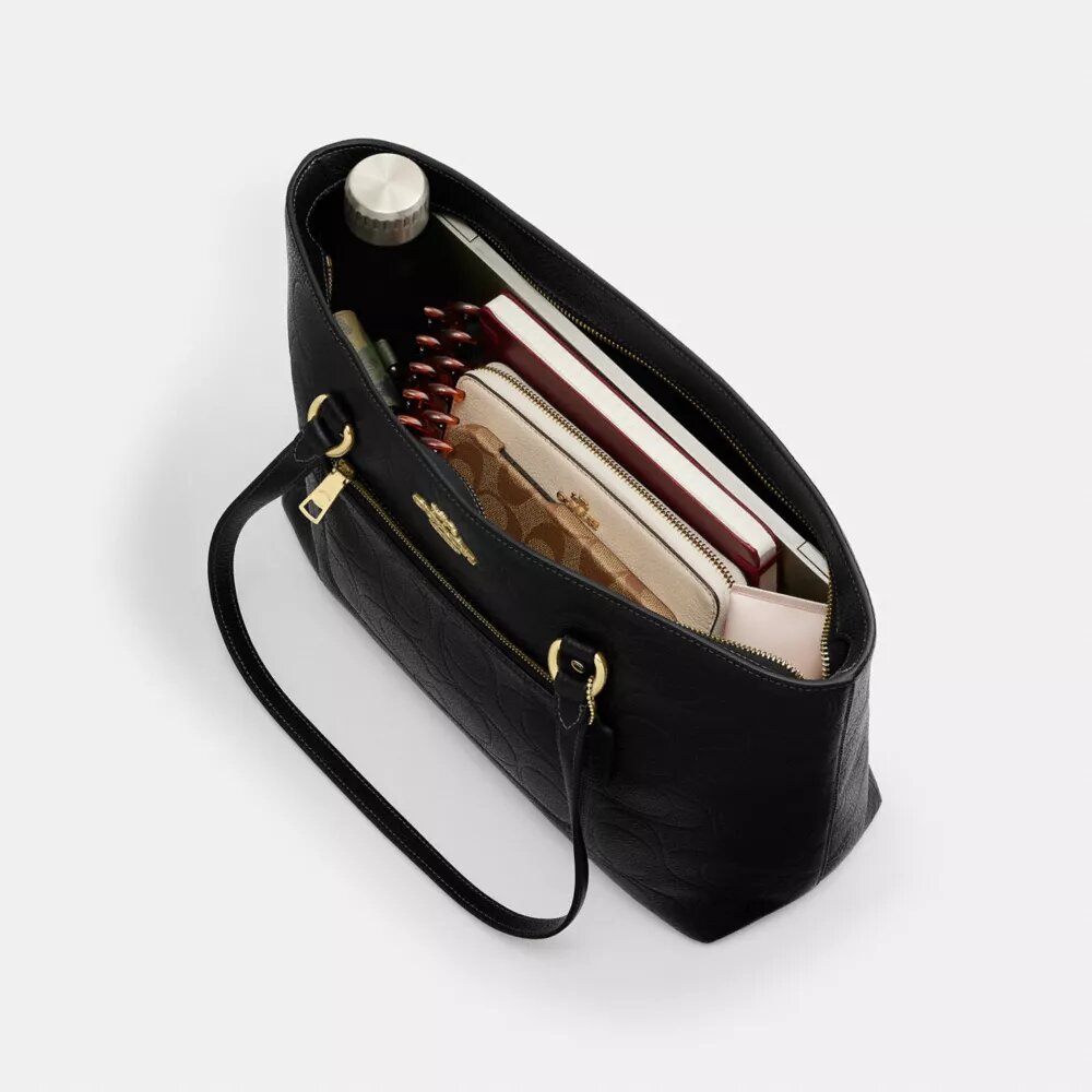 Station Tote Bag in Signature Leather