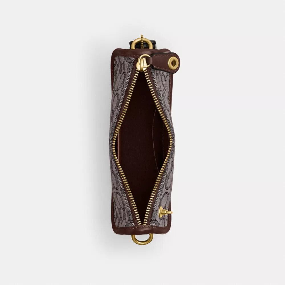 Swinger Bag 20 with Chain in Signature Jacquard