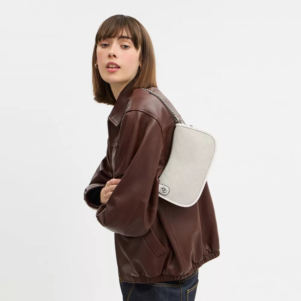 Swinger Bag in Signature Jacquard