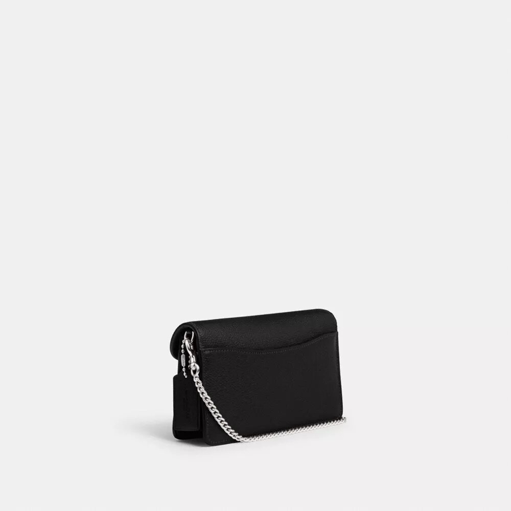 Tabby Chain Clutch