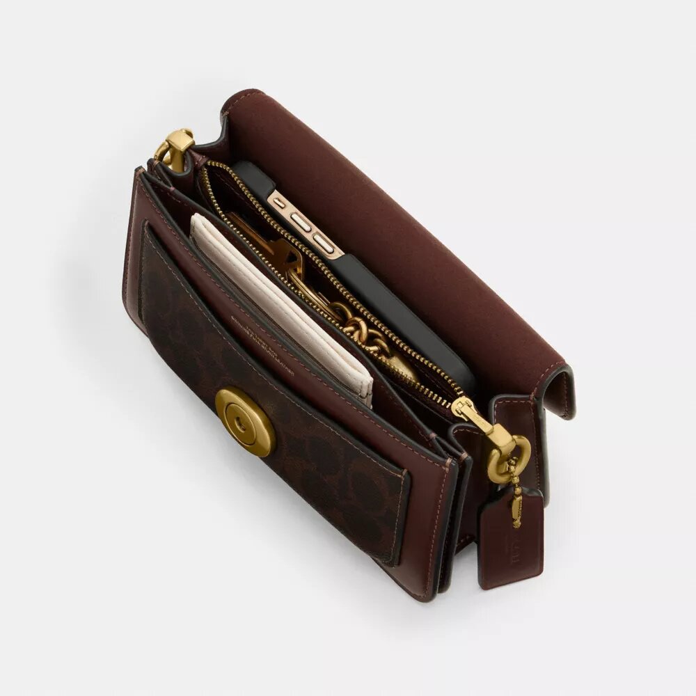 Tabby Shoulder Bag 20 in Signature Canvas