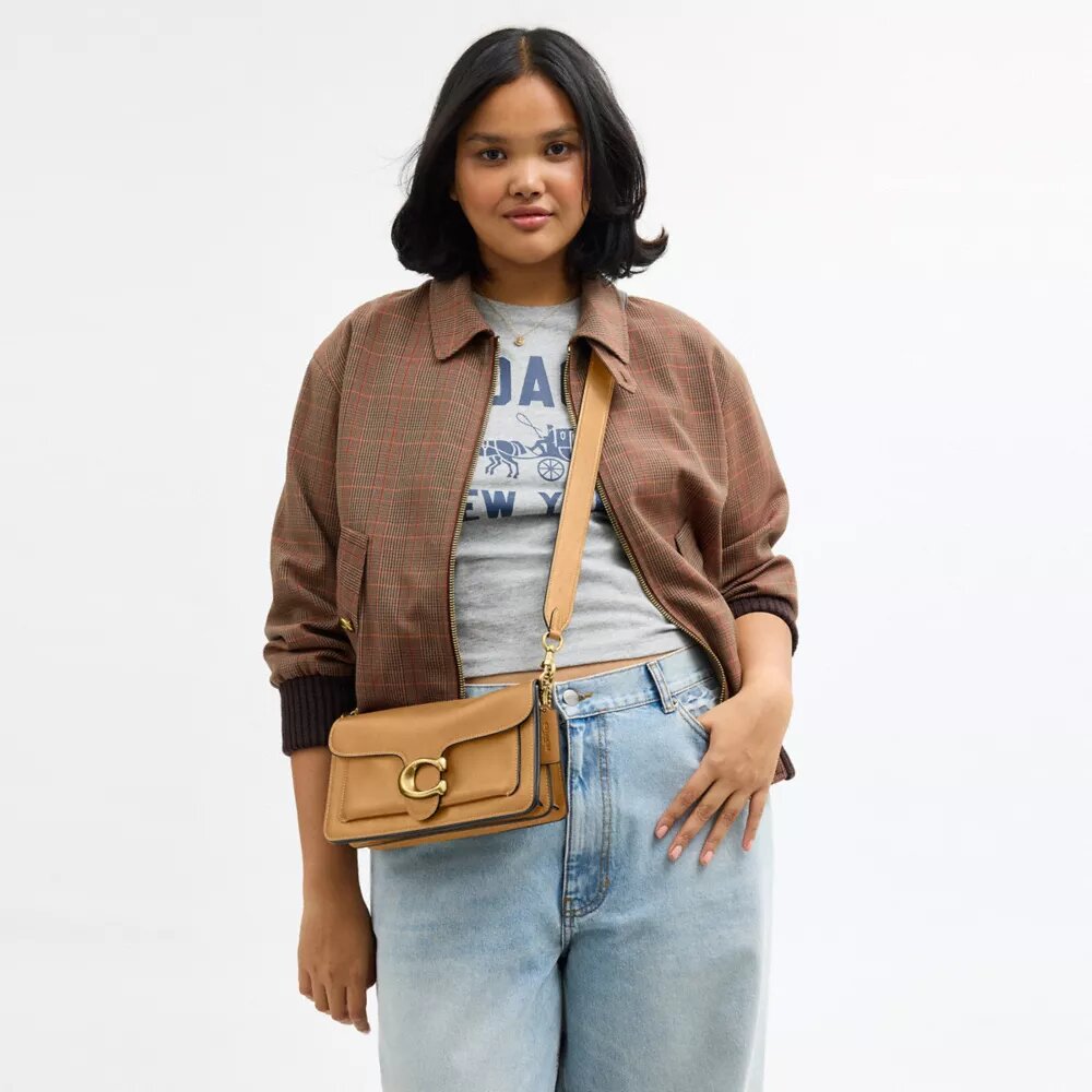 Tabby Shoulder Bag 26