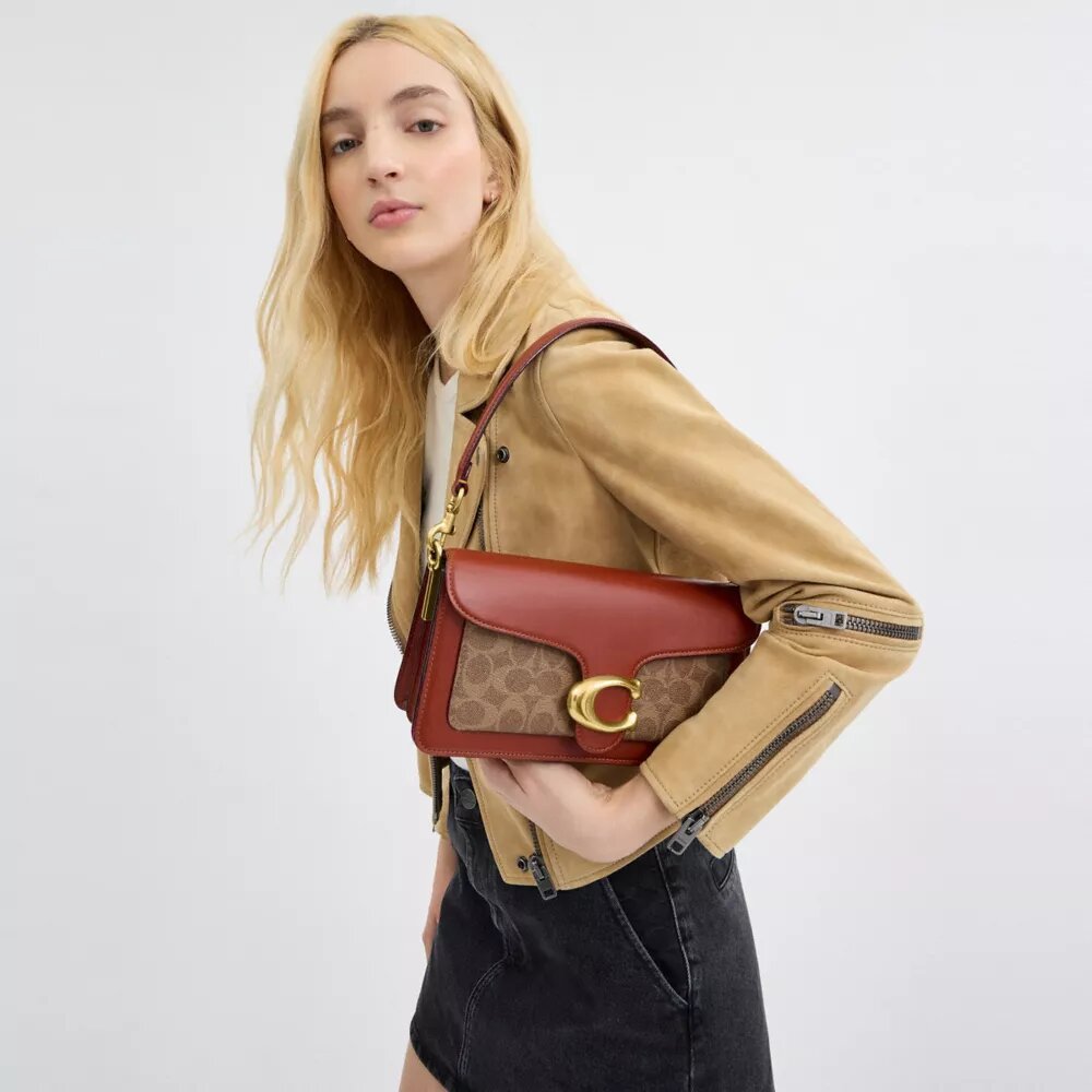 Tabby Shoulder Bag 26 in Signature Canvas