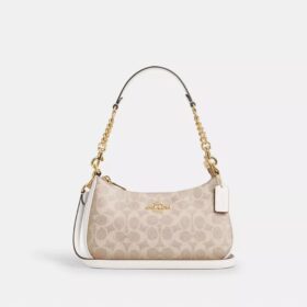 Teri Shoulder Bag in Signature Canvas