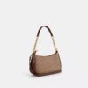 Teri Shoulder Bag in Signature Canvas