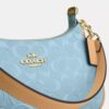 Teri Shoulder Bag in Signature Leather