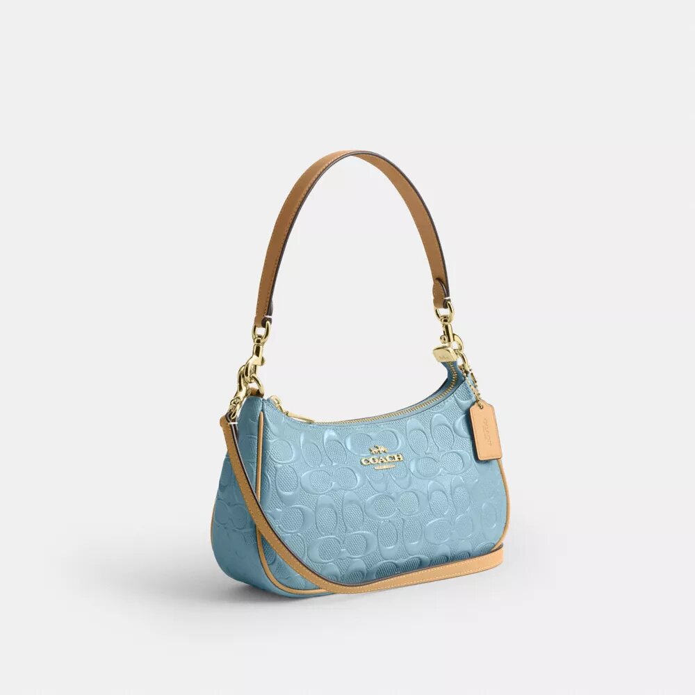 Teri Shoulder Bag in Signature Leather