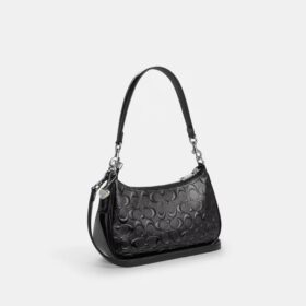 Teri Shoulder Bag in Signature Leather with Heart Charm