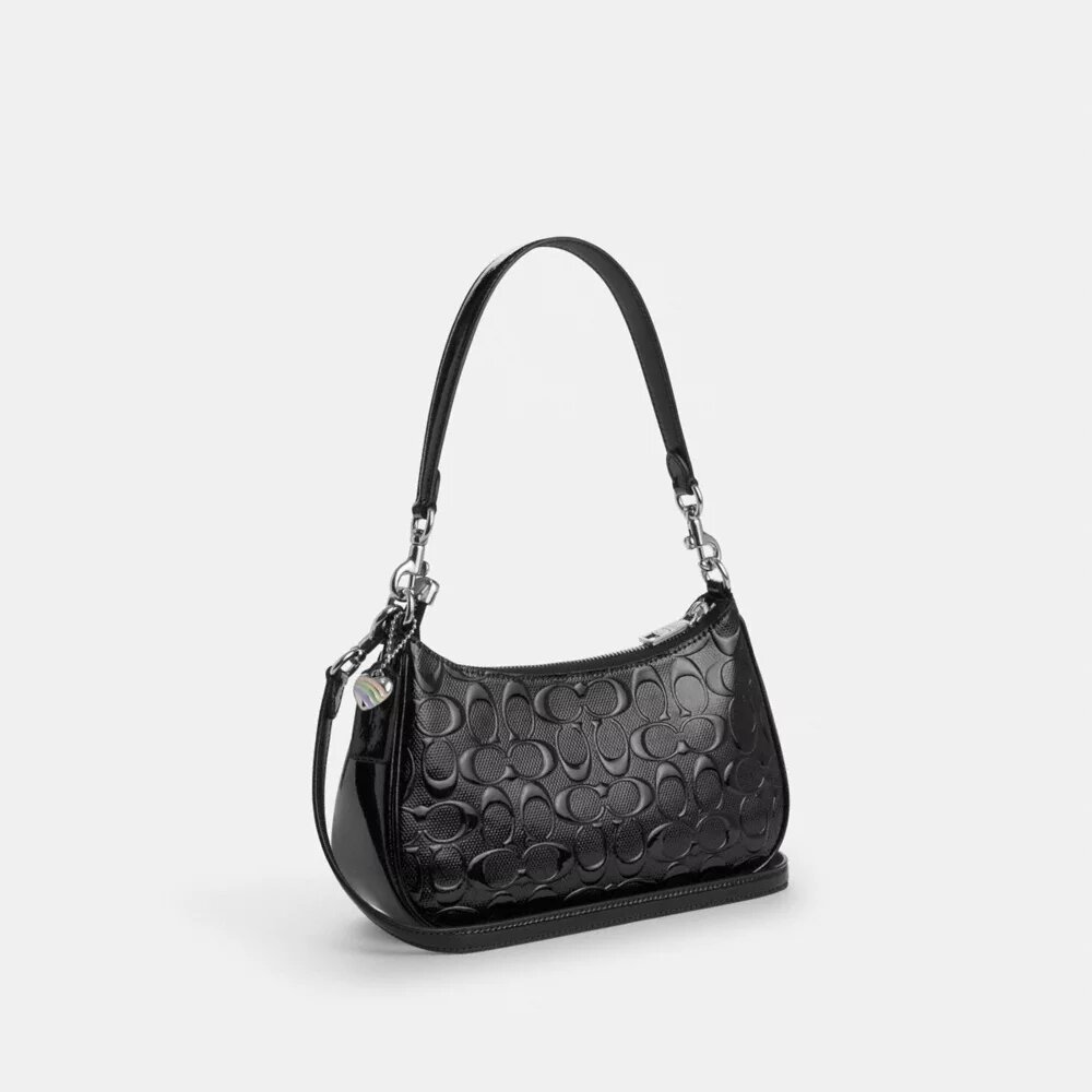 Teri Shoulder Bag in Signature Leather with Heart Charm