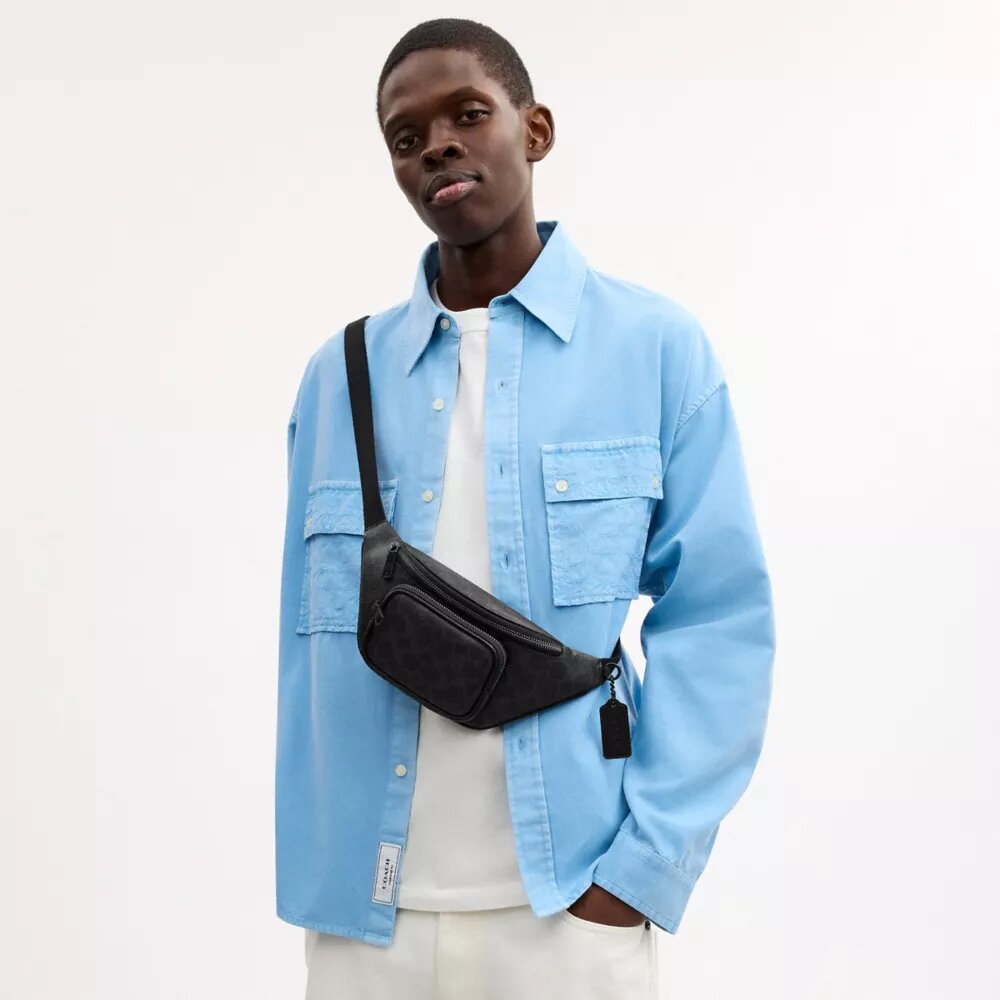 Travis Belt Bag 30 in Signature Canvas