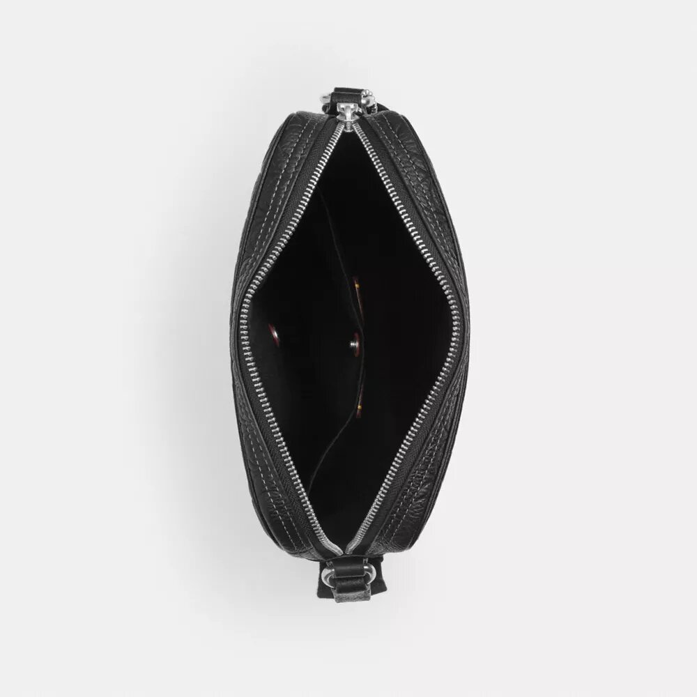 Tristan Crossbody Bag 22 in Signature Leather