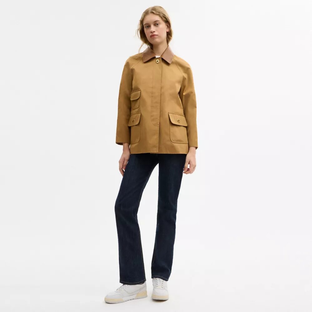 Turnlock Swing Coat