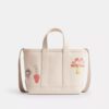 Utility Tote 27 with Sketch Print