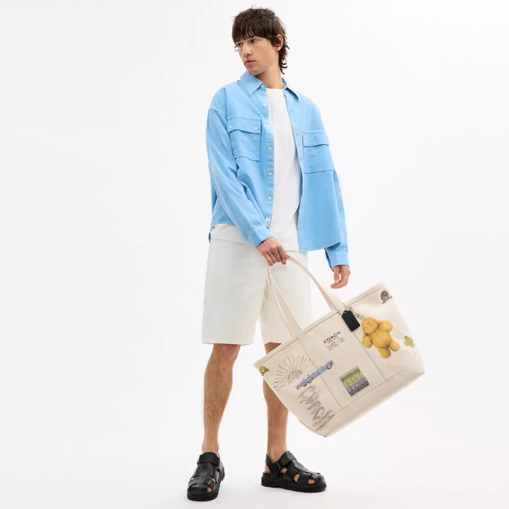 Utility Tote with Sketch Print