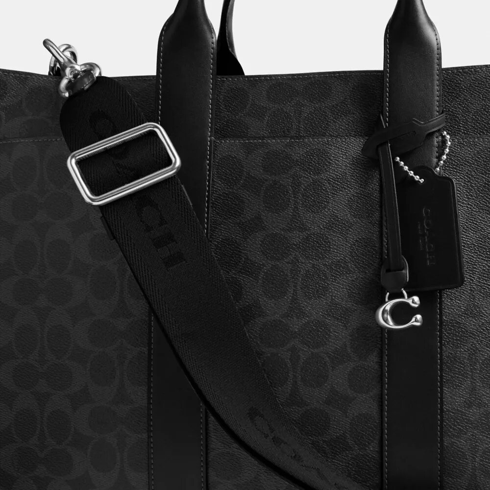 Wesley Tote in Signature Canvas